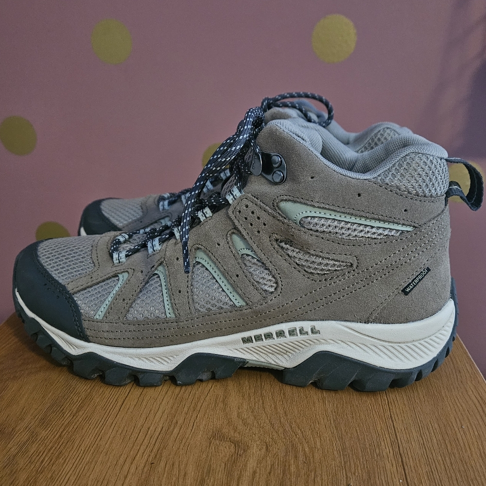 Merrell Oatcreek Mid Waterproof Hiker - Picture 4 of 13